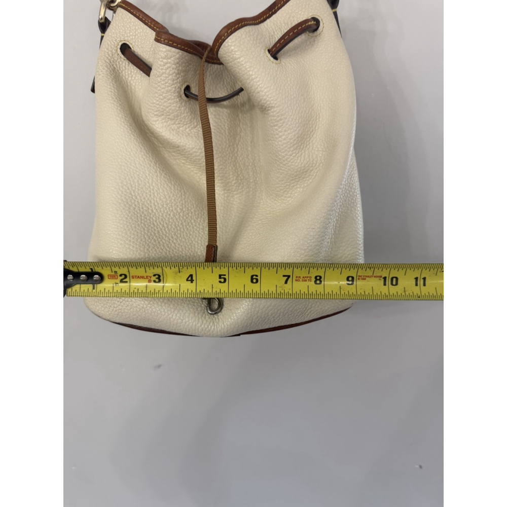 DOONEY & BOURKE Cream Pebbled Leather Small Drawstring Bucket Bag Shoulder Bag - Picture 10 of 16
